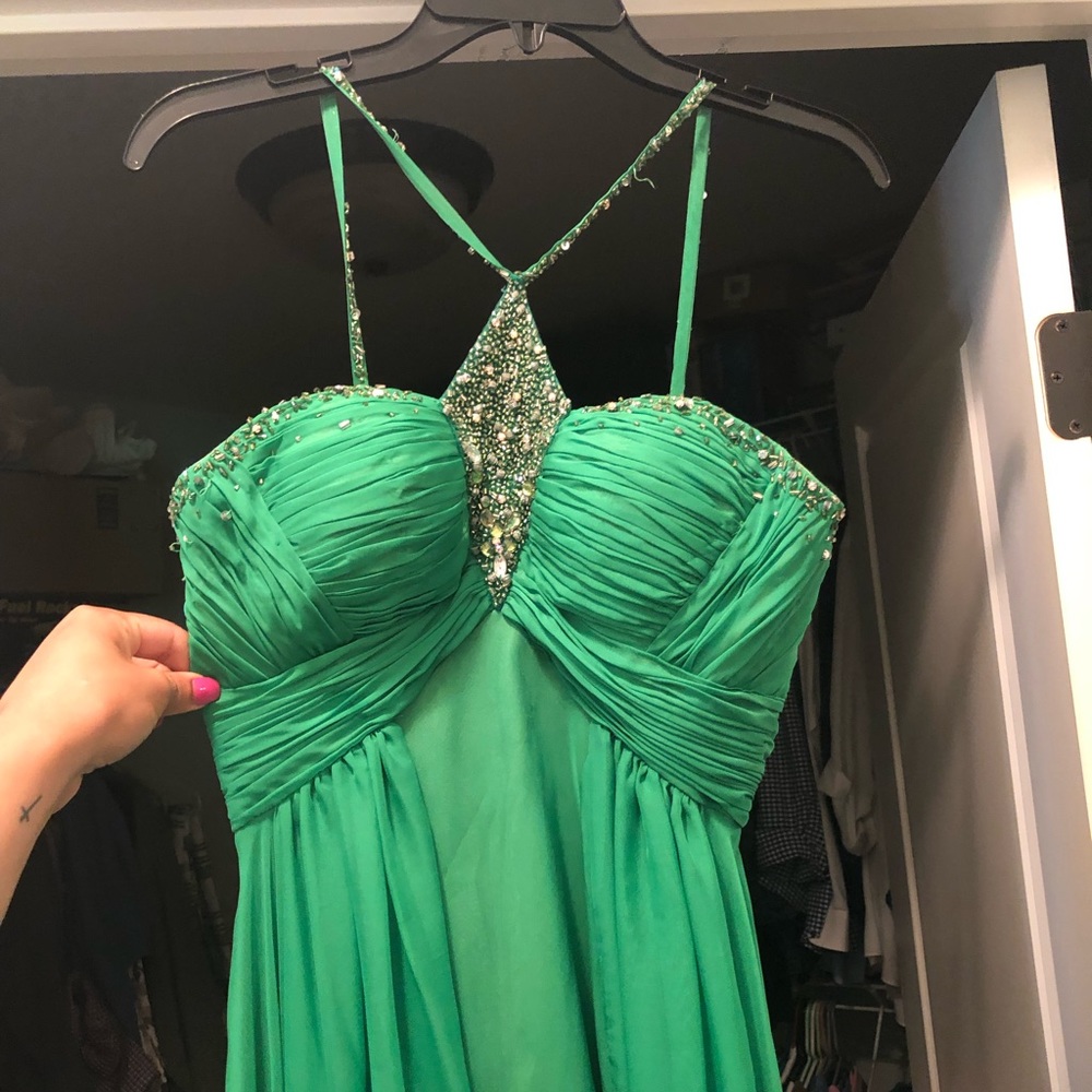 Prom dress - Picture 3 of 3